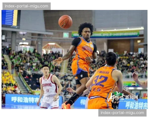 CBA俱乐部杯决赛：上海久事成功卫冕夺得冠军