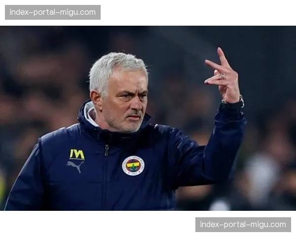 “门将教练的崛起”：解析西甲球队对专职防守教练的需求增长