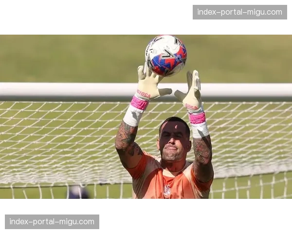 拉齐奥门将普罗韦德尔谈现代门将参与后场组织的必要性